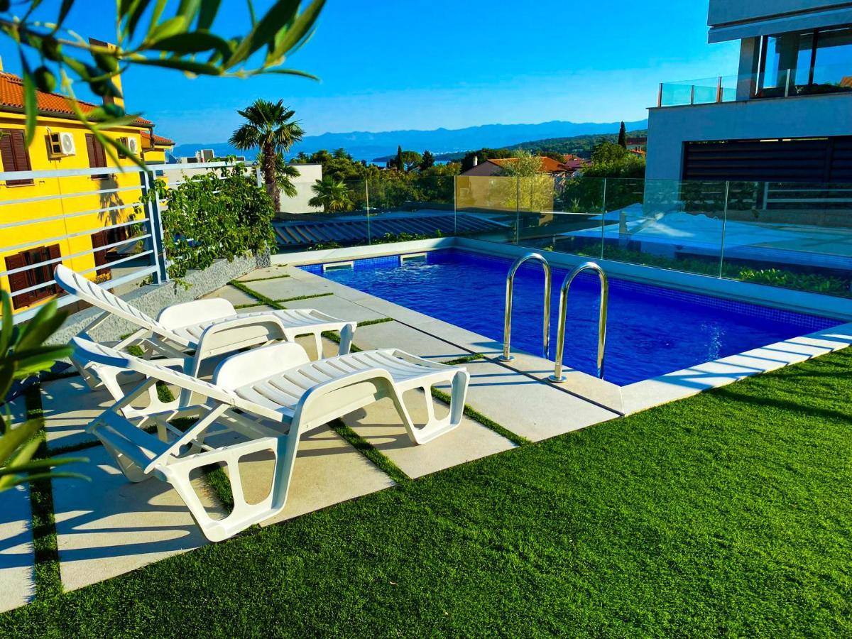 Villa Mirno More Apartments Malinska Εξωτερικό φωτογραφία