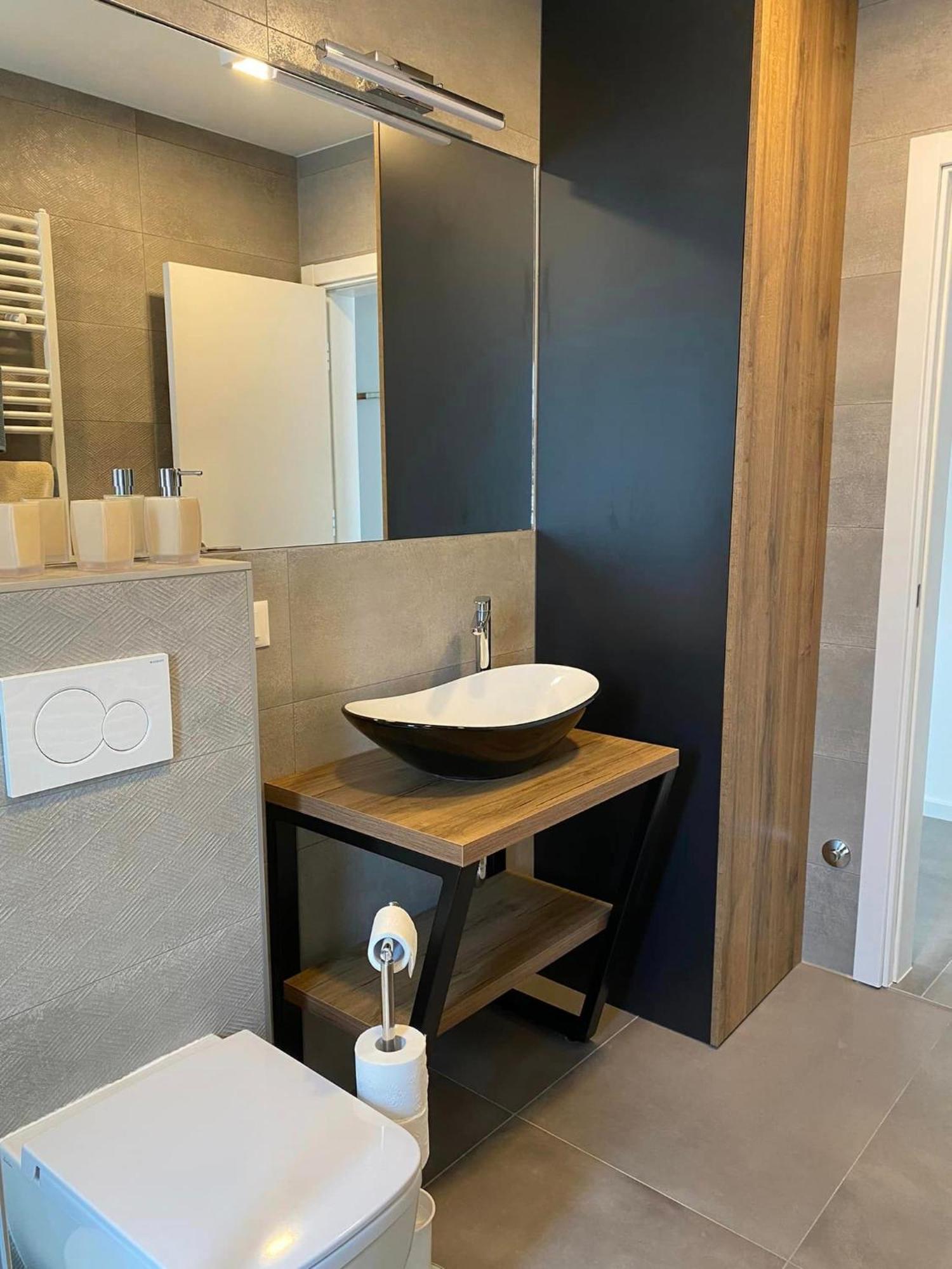 Villa Mirno More Apartments Malinska Εξωτερικό φωτογραφία