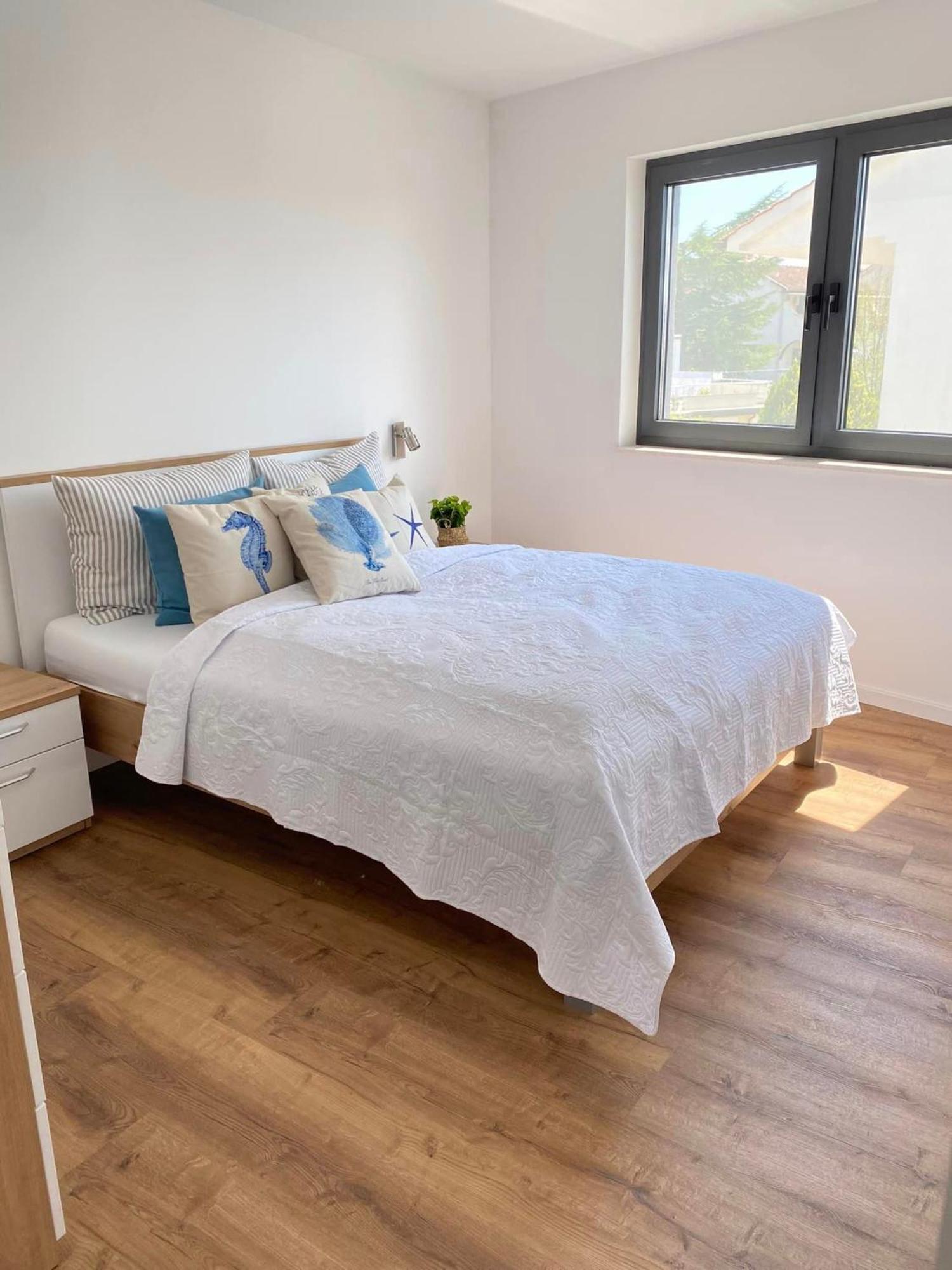 Villa Mirno More Apartments Malinska Εξωτερικό φωτογραφία