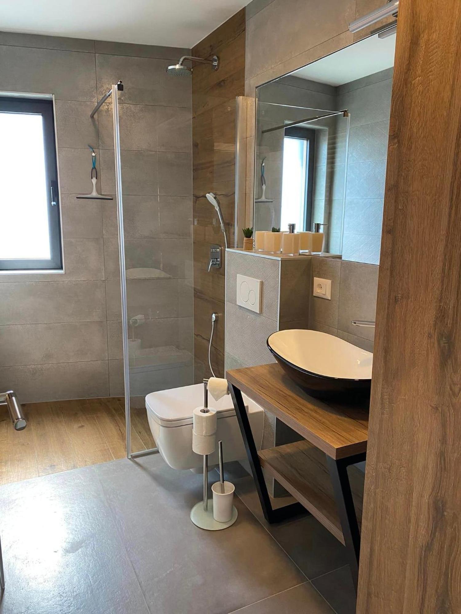 Villa Mirno More Apartments Malinska Εξωτερικό φωτογραφία